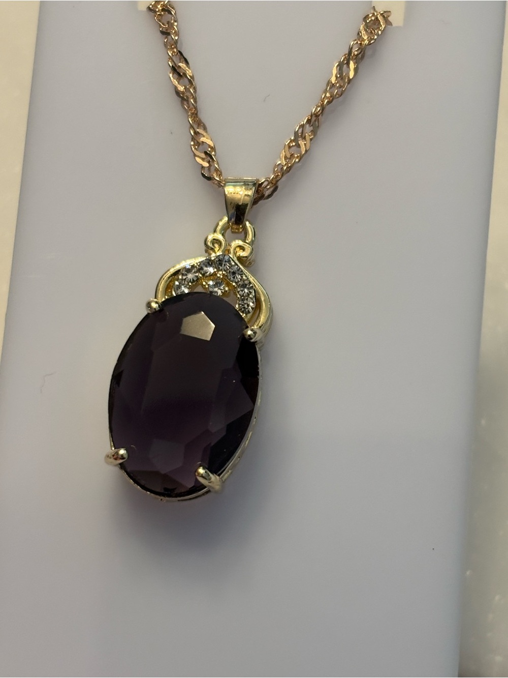 Gold Tone Purple Oval Pendant Necklace, Faceted Stone, Crystal Crown Accent, Twi